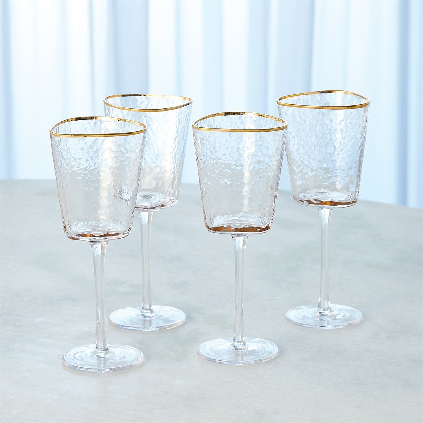 Zodax Aperitivo Hammered wine Glass with Gold Rim