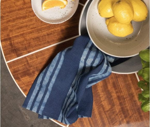 Blue Pheasant Wallace Napkins Stiped Indigo Set of 4