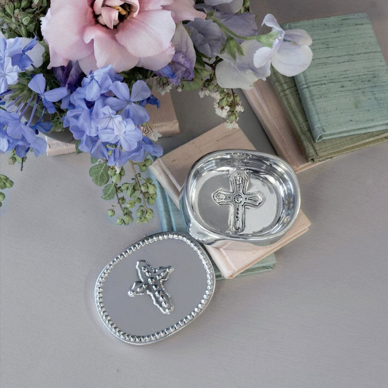 Beatriz Ball Baby Peek-a-boo Cross Oval Keepsake Box