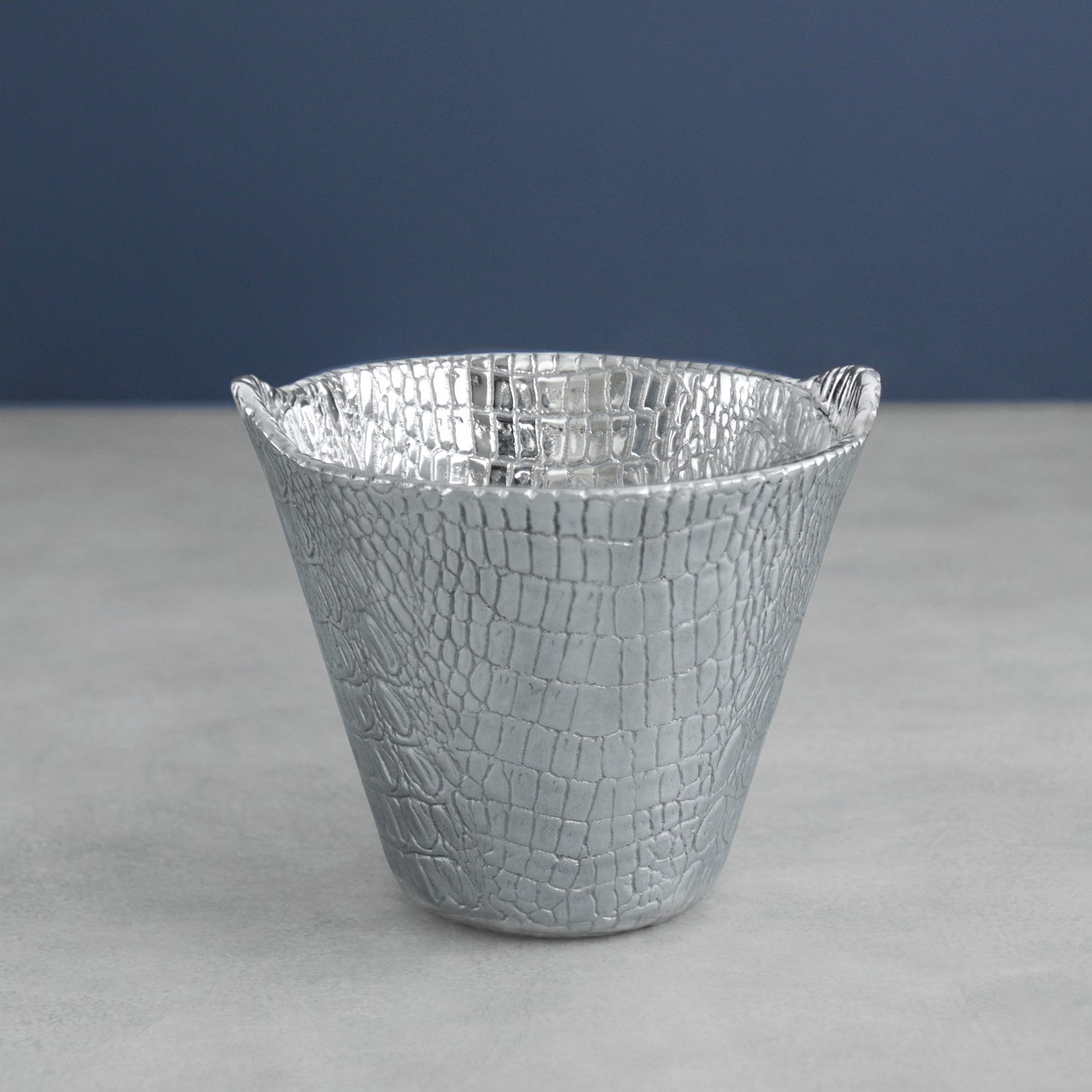 Beatriz Ball Pieles Croc Ice Bucket