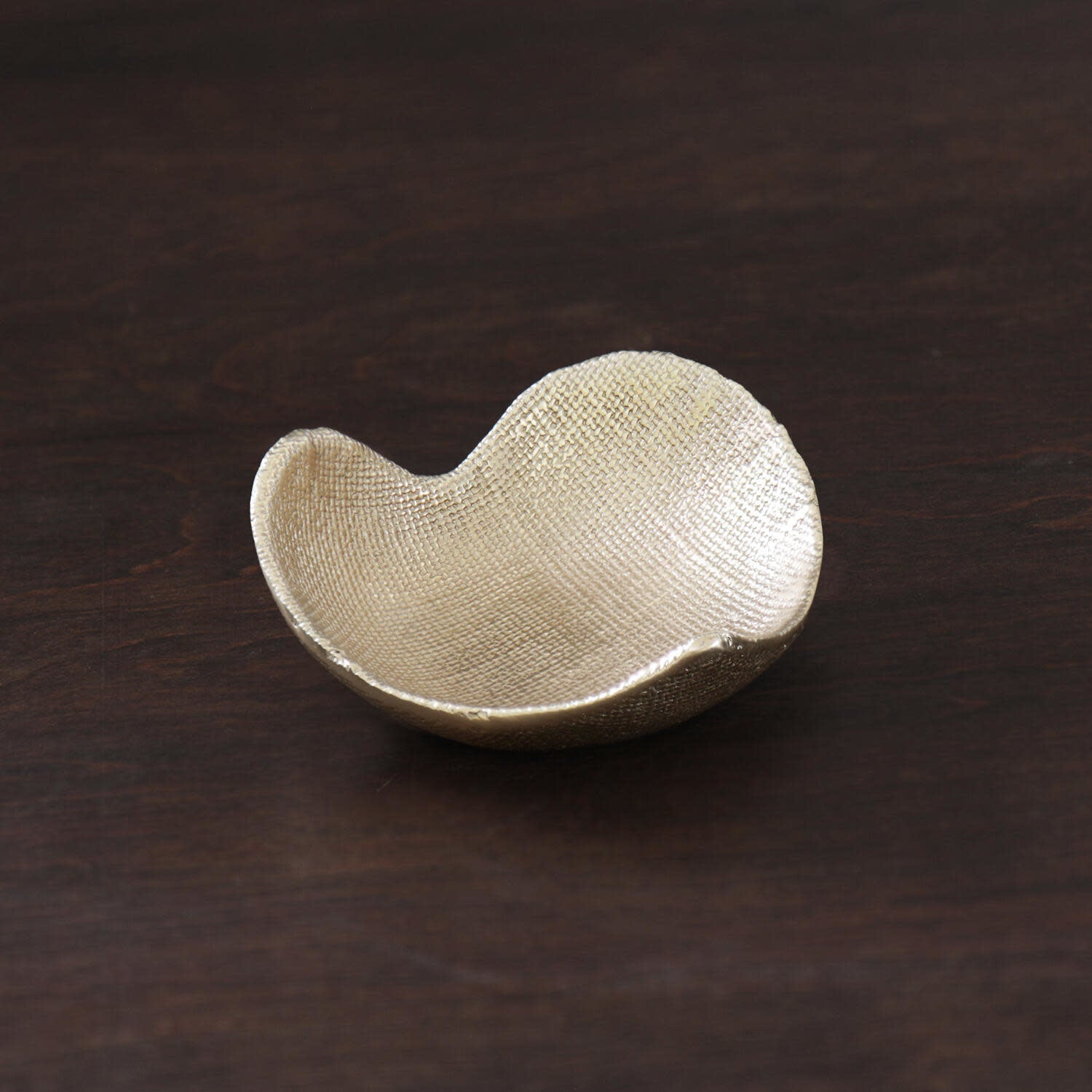 Beatriz Ball Sierra Modern Banda Heart Bowl, Gold
