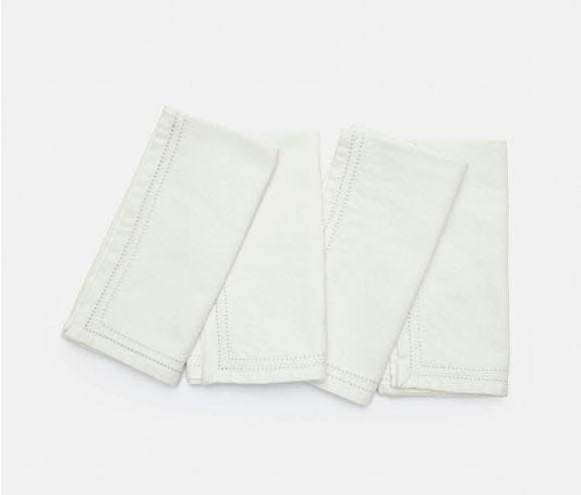 Blue Pheasant Betty Napkins Ivory w/double eyelet set of 4