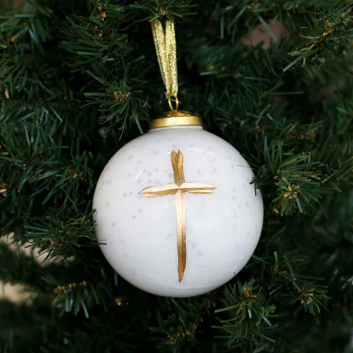 Cruix Glass Ball Ornament, White/Gold 4"