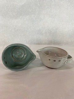 Mudtown Pottery Herb Garlic and Ginger Bowl