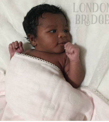 Maison Chic London Bridge Bamboo Baby Blanket, Pink